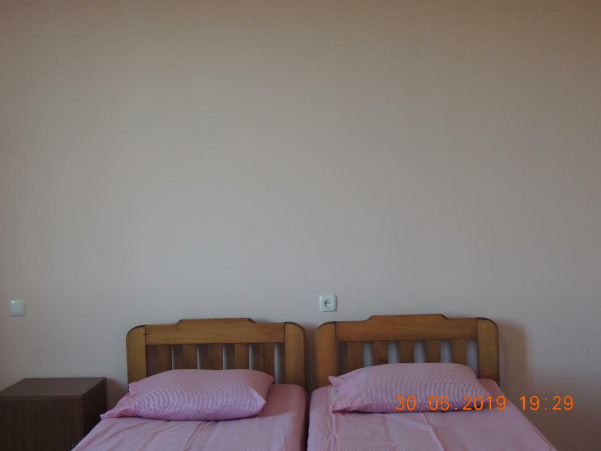Nika Inn Kobuleti Exteriör bild